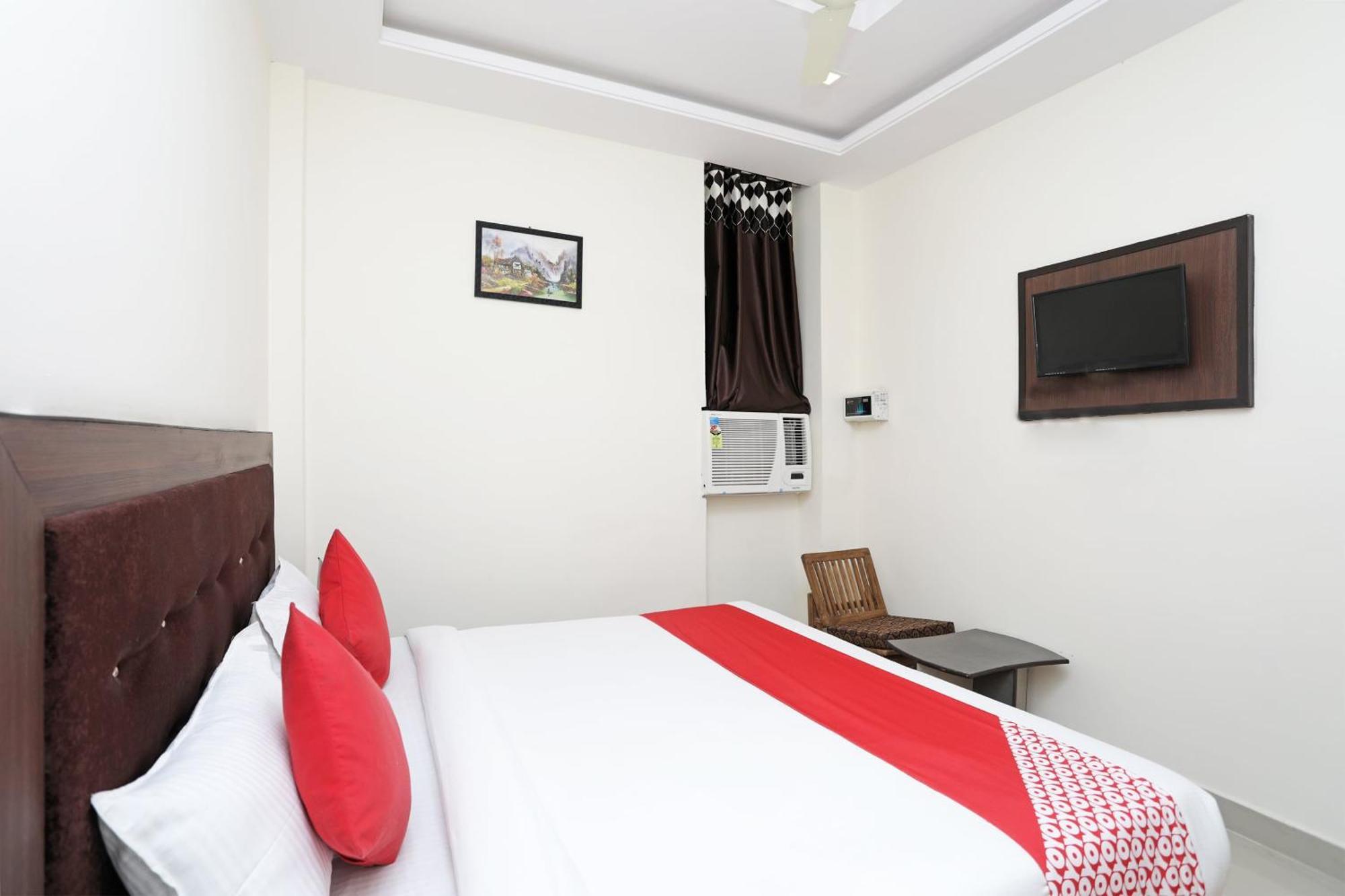 Collection O Hotel Divine Ganges Haridwar Bagian luar foto