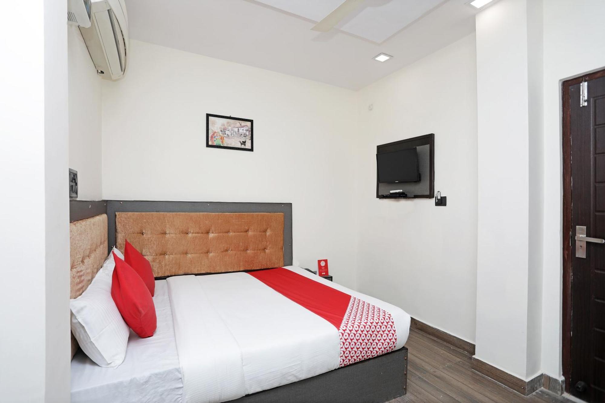 Collection O Hotel Divine Ganges Haridwar Bagian luar foto